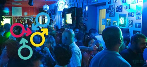 bares gays sevilla|5 Pubs de ambiente gay en Sevilla